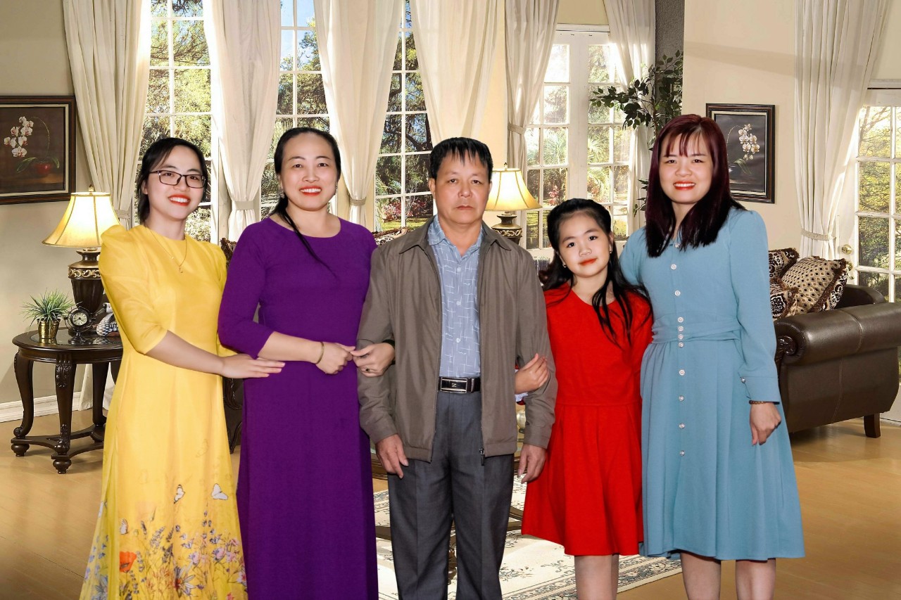 Gia đình hạnh phúc của chị Dương Nhàn